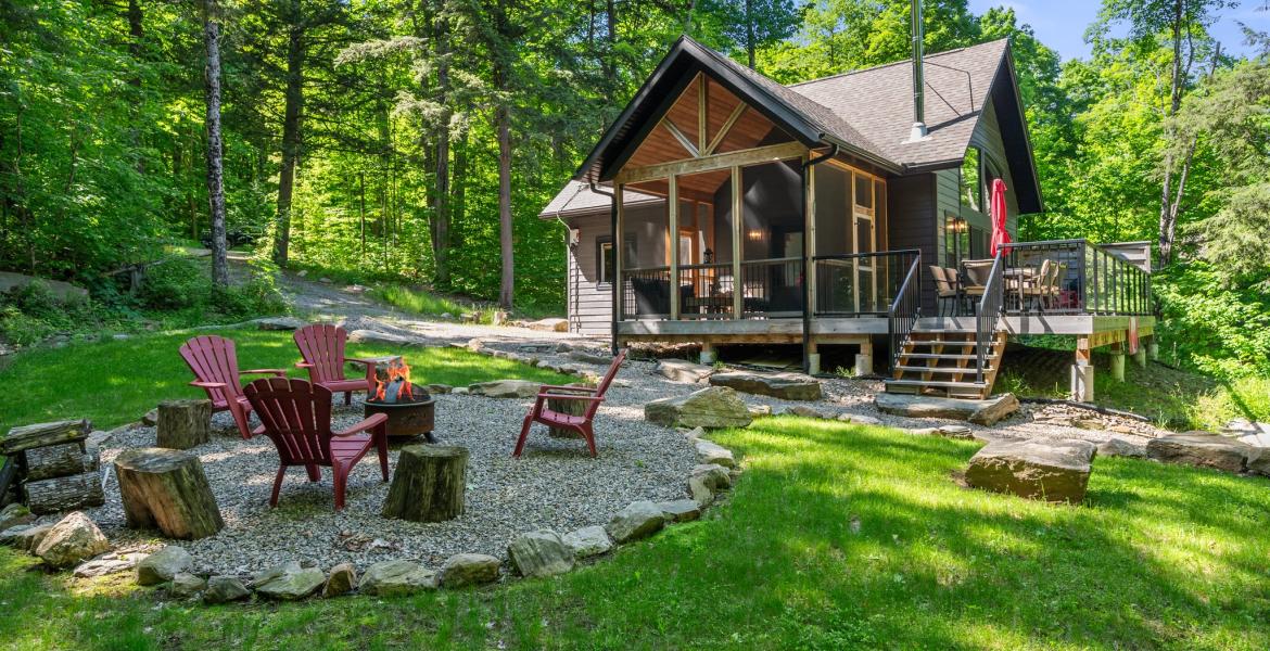 1577 Rugged Lane, Brady Lake, Algonquin Highlands