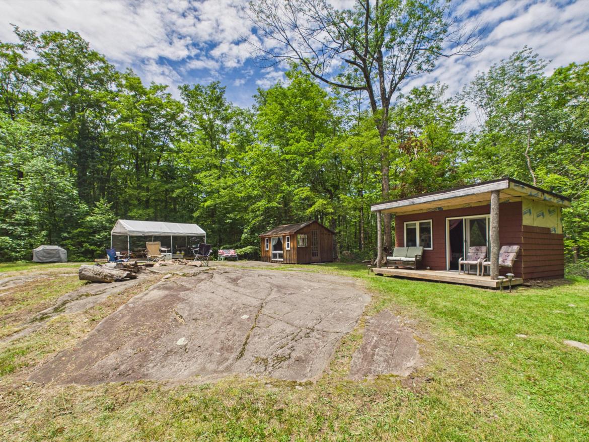 000 South Lake Road, Minden